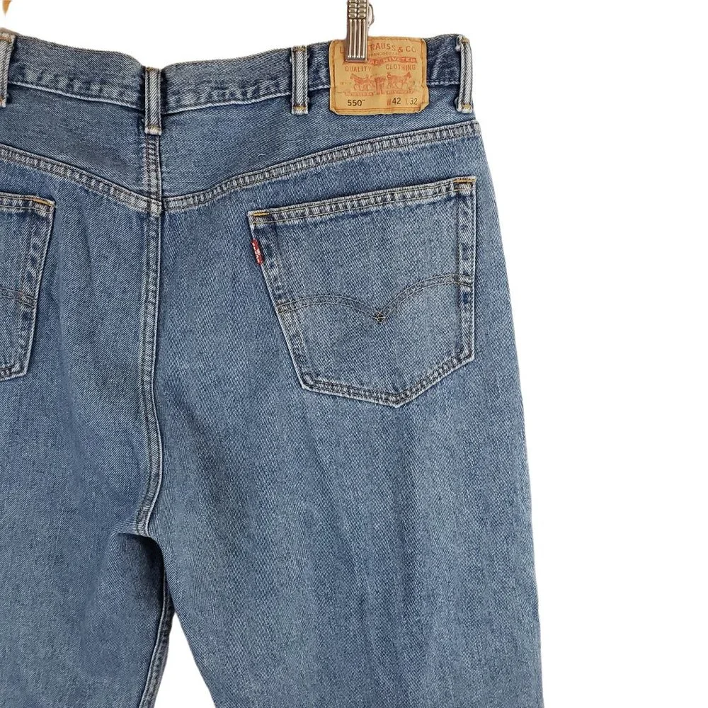 Levi's 550 Light-wash Straight Leg Jeans Size 42W 32L